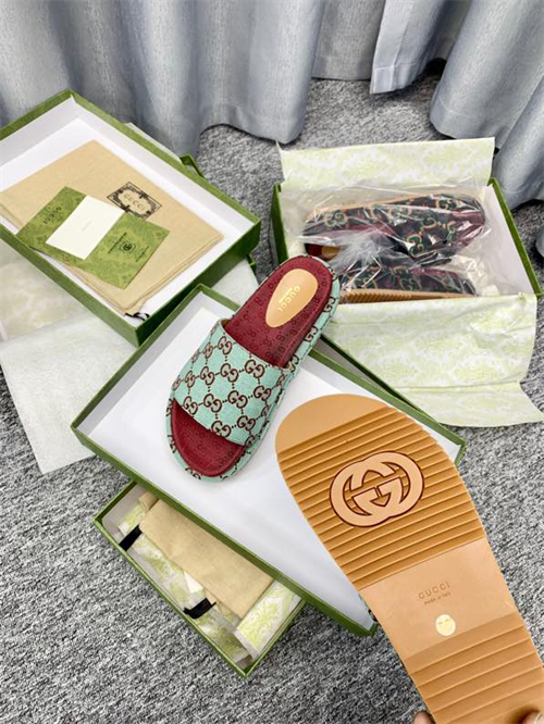 Gocci Slipper