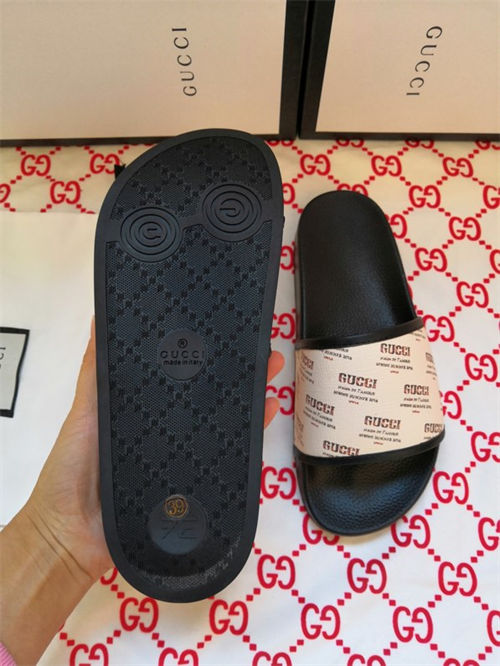 Gocci Slipper