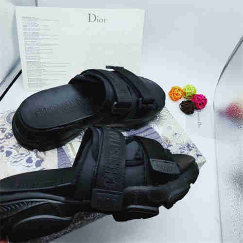 Dio Slipper