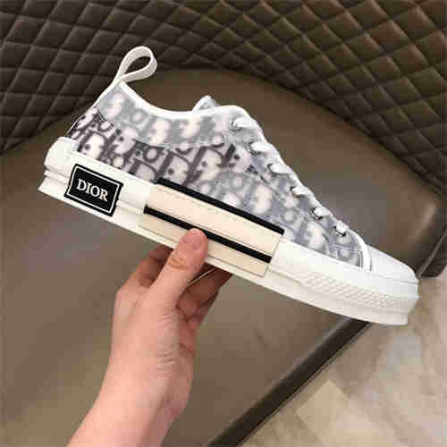 DR B23 OBLIQUE LOW TOP SNEAKERS