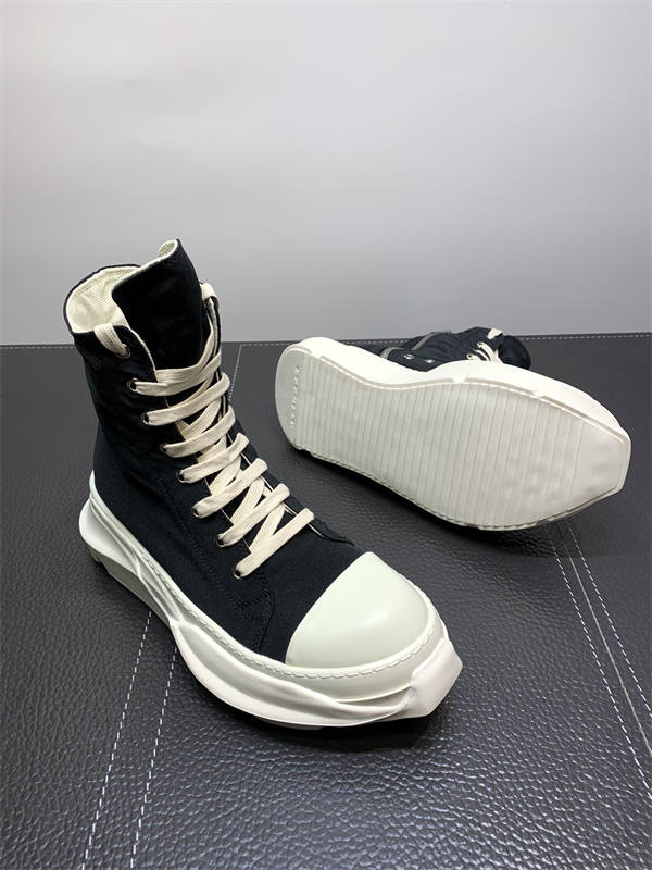 RI*K OWENS SNEAKERS