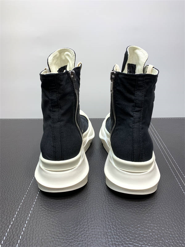 RI*K OWENS SNEAKERS