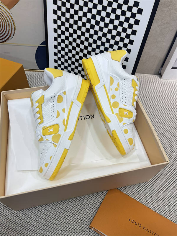 LV072