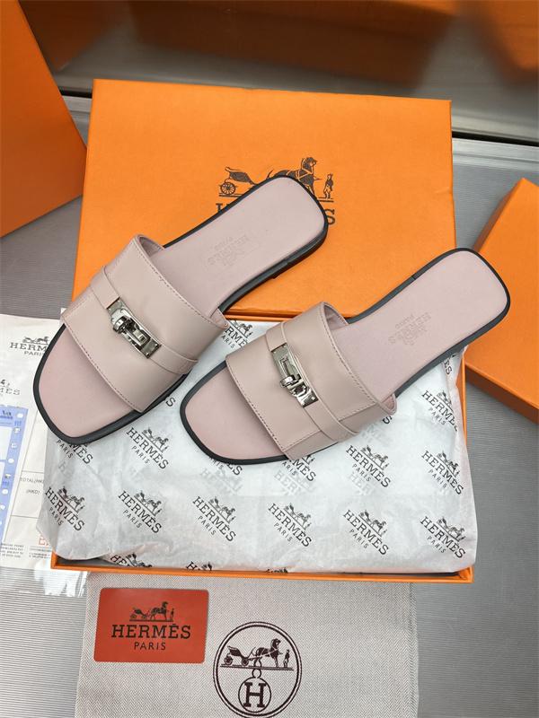 H Slipper