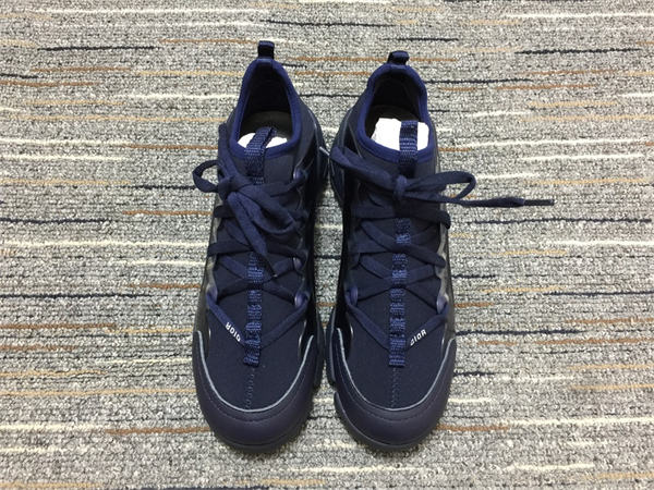 DR Sneakers