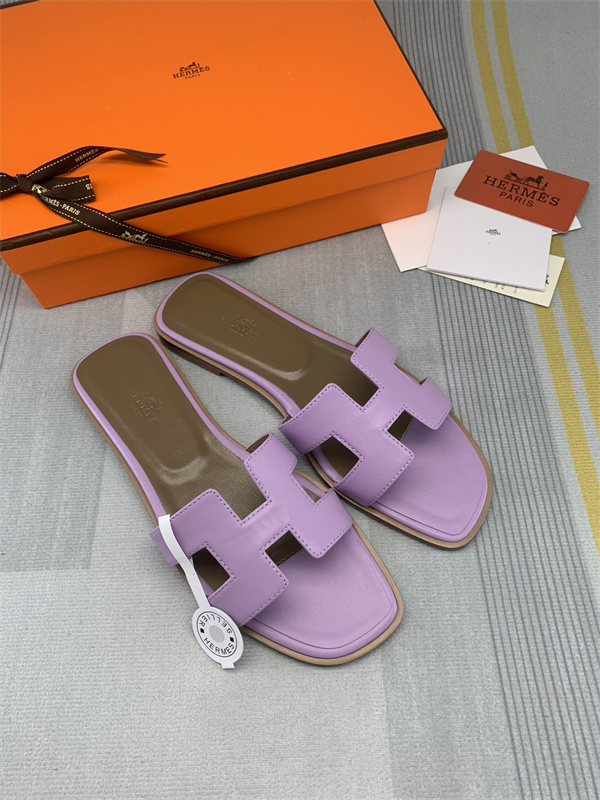 H Slipper