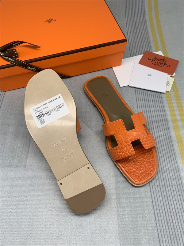 H Slipper