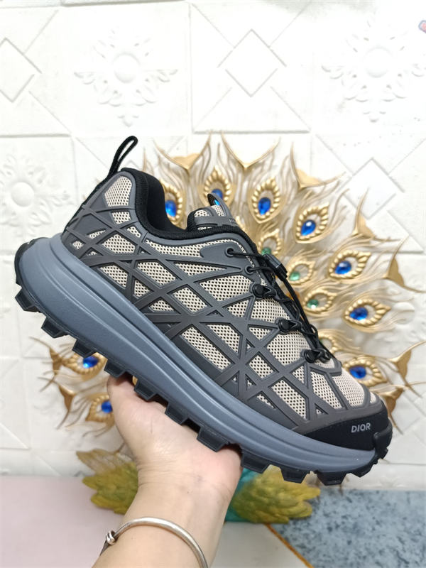 Dr B31 Sneaker