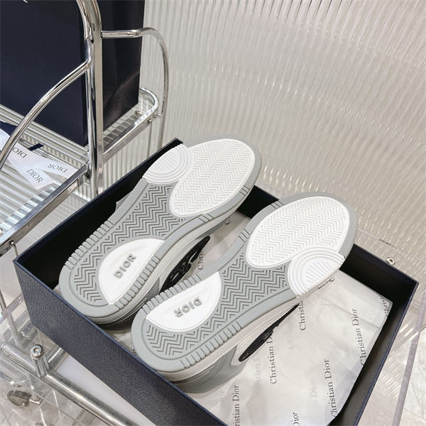 Dr B57 Sneaker