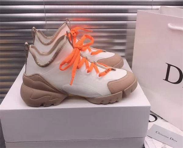 Dr Sneaker