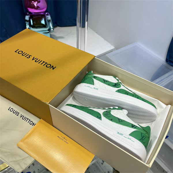 LV x Nike Sneaker