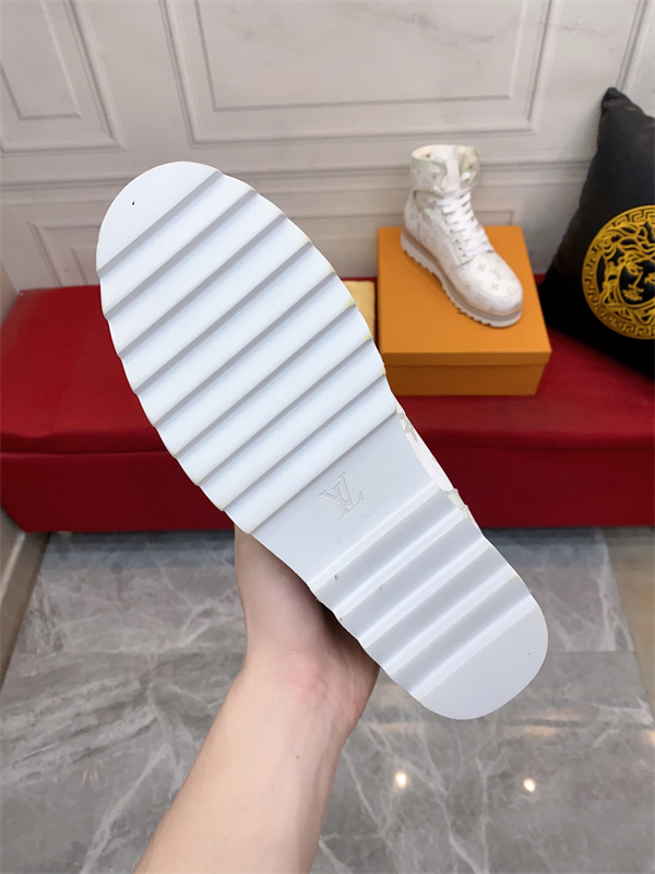 LV x Nike Sneaker