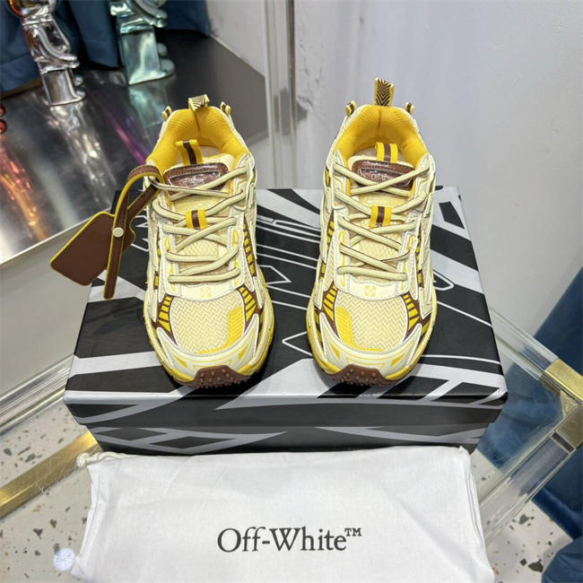 OFF-WHITE Be Right Back