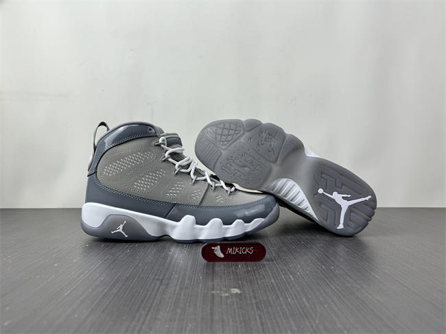 Air Jordan 9 Retro