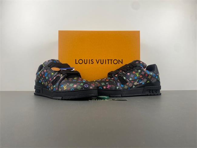 LV Trainer Sneaker