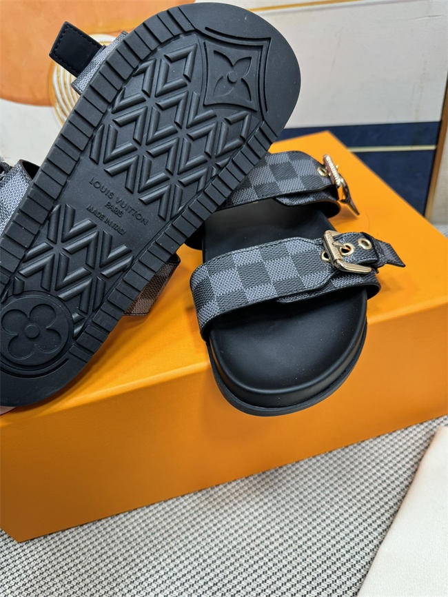 LV1S 022