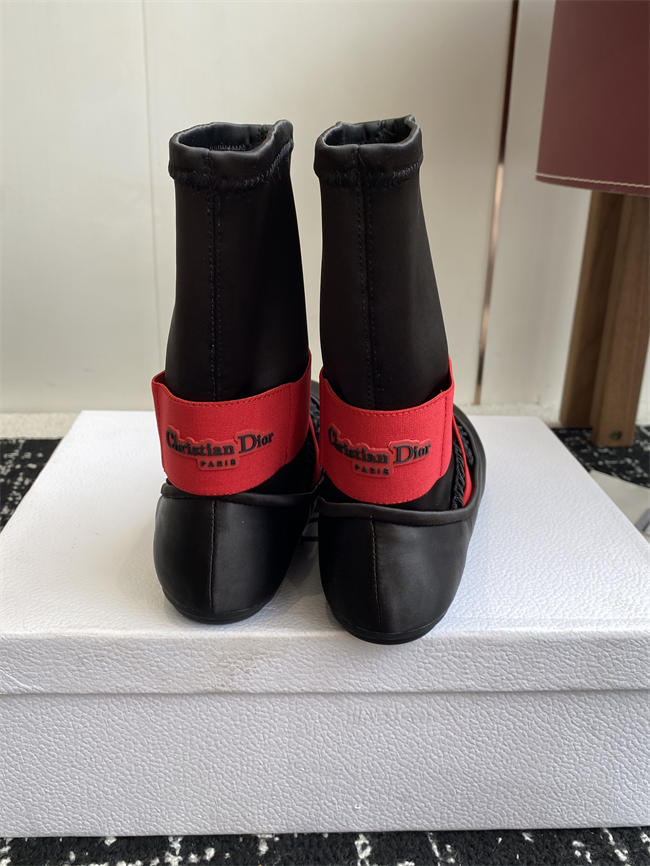 D10r Boot
