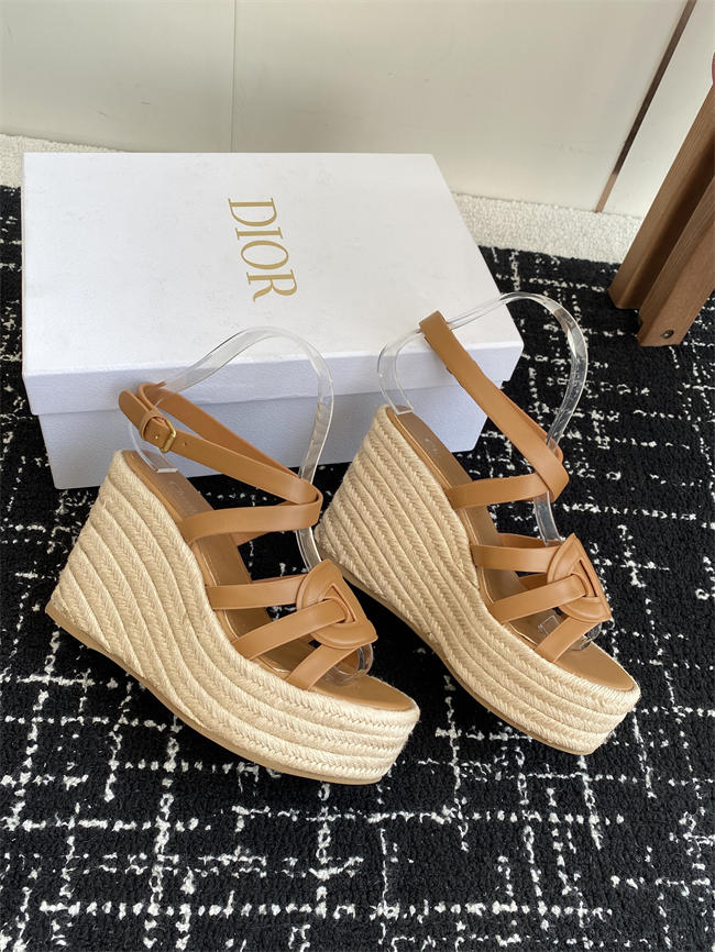 Dio Sandal