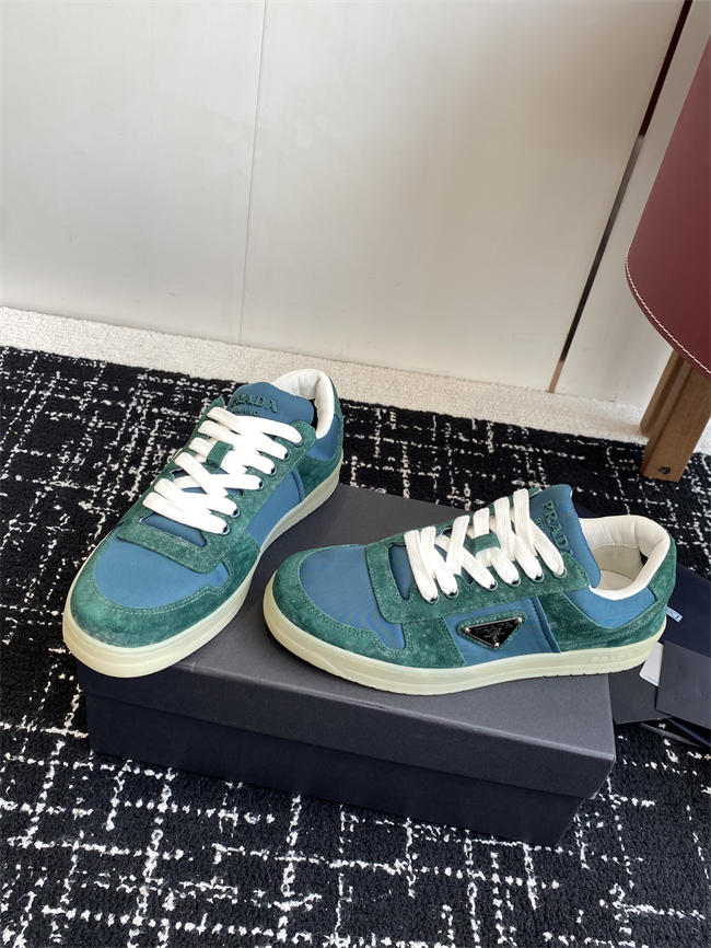 Pra*a Sneaker