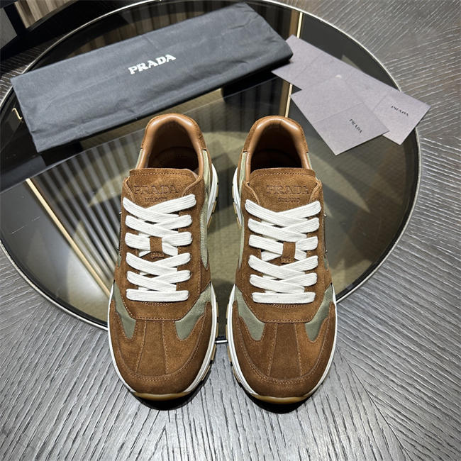 Pra*a Sneaker