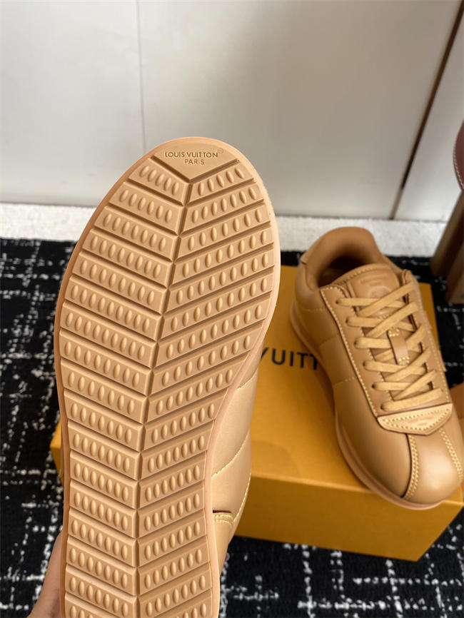 Lv Sneaker