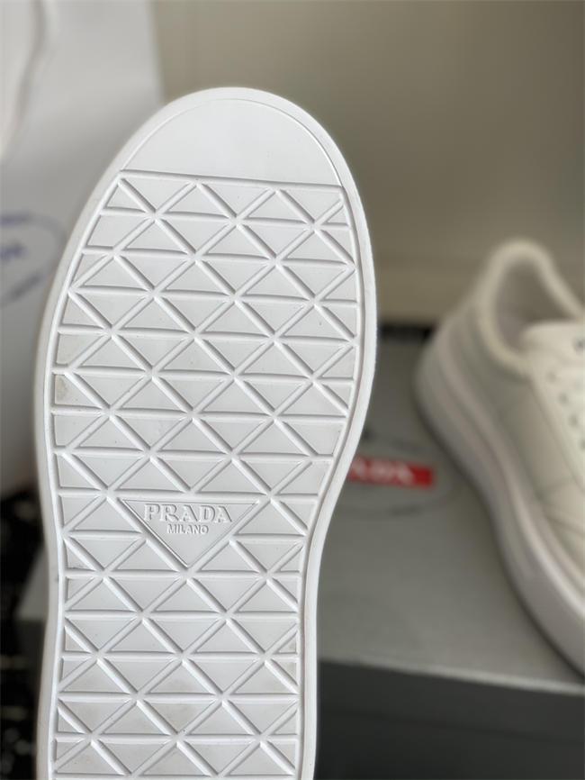 Pra*a Sneaker