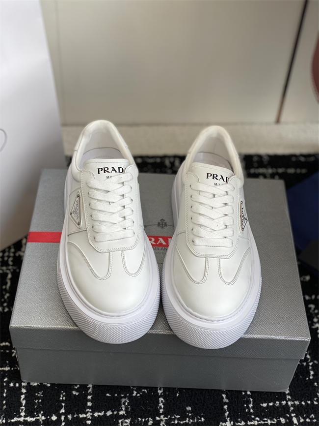 Pra*a Sneaker
