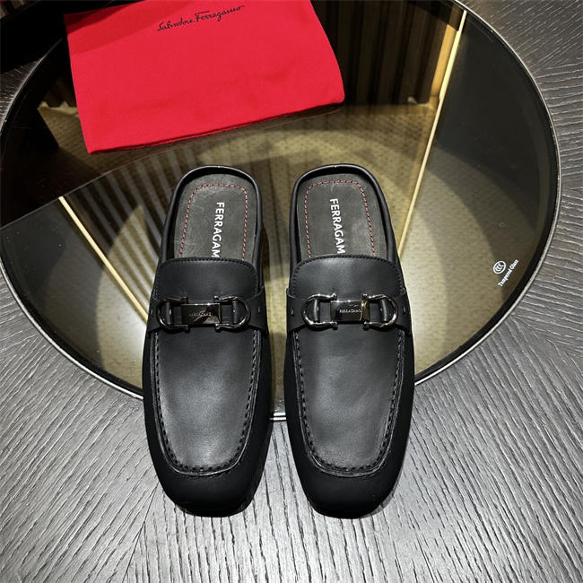 Ferragamo Loafer