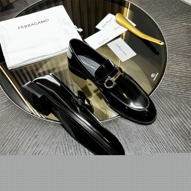 Ferragamo Loafer