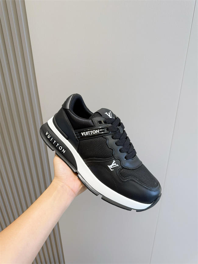 Lv Sneaker