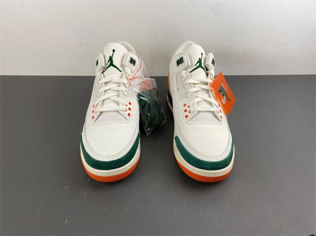 Jordan 3 Retro SP SoleFly Miami IF4491-100