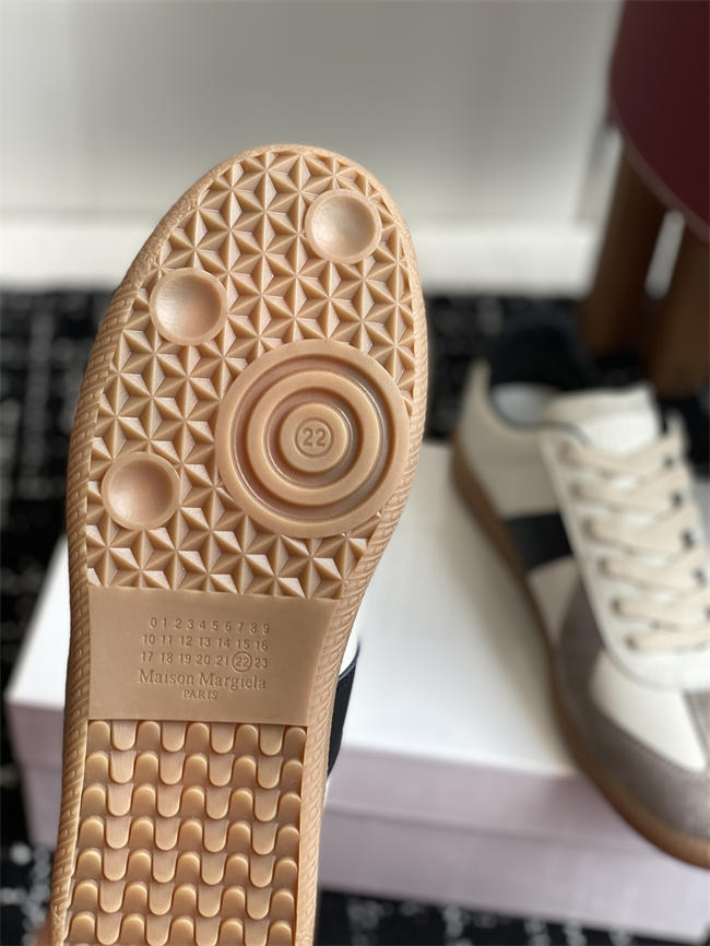 Ma1s0n Marg*e1a Sneaker 85