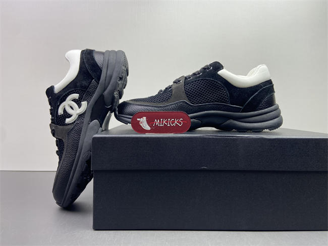 Chanal Sneakers