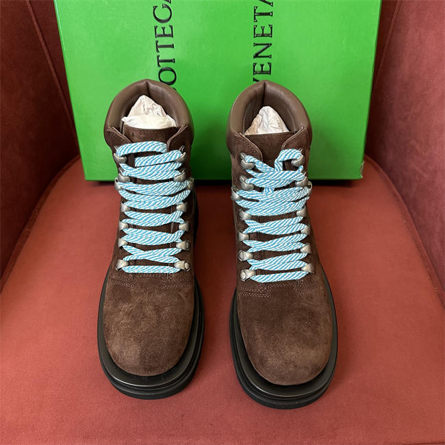 B0tt*ga Ven*ta Boot