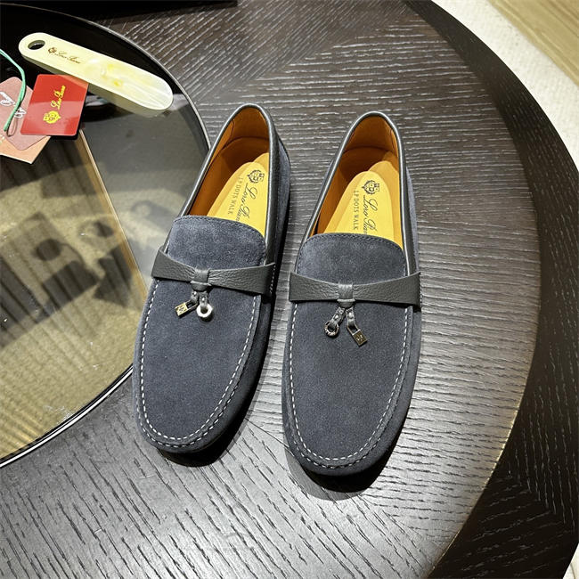 L0r0 P1ana Loafer