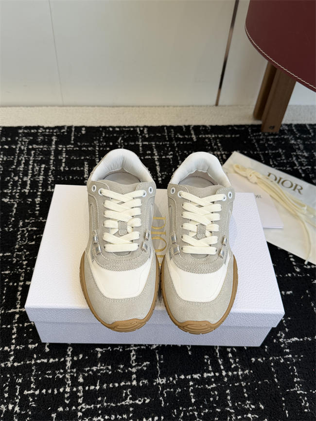 D10r Tech Sneaker