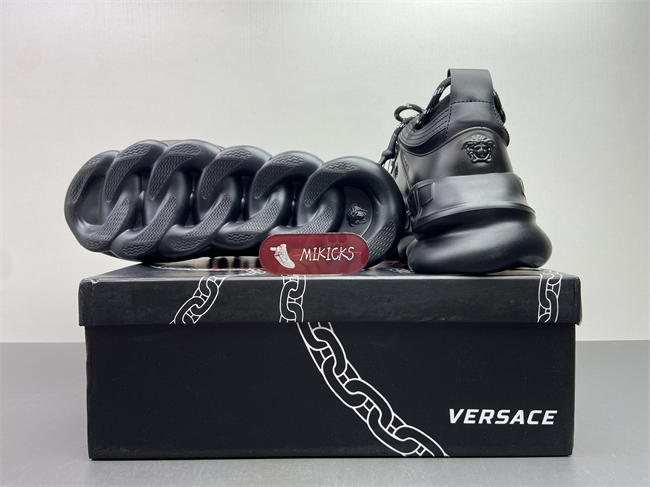Versace Chain Reaction