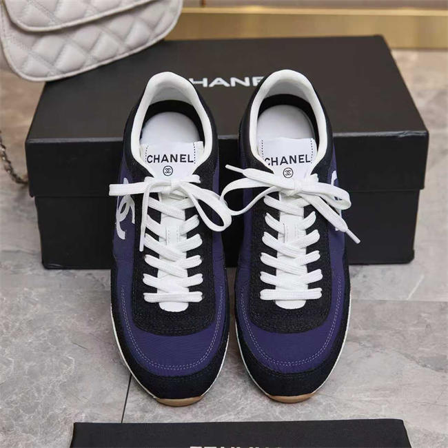 Chanal Sneakers