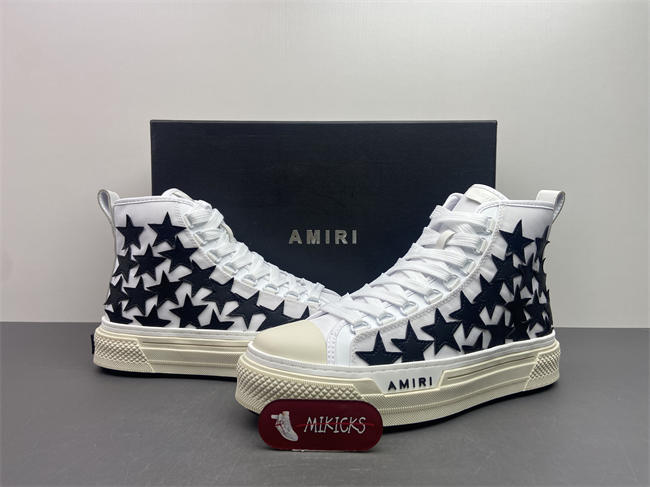AMIR1 SNEAKERS
