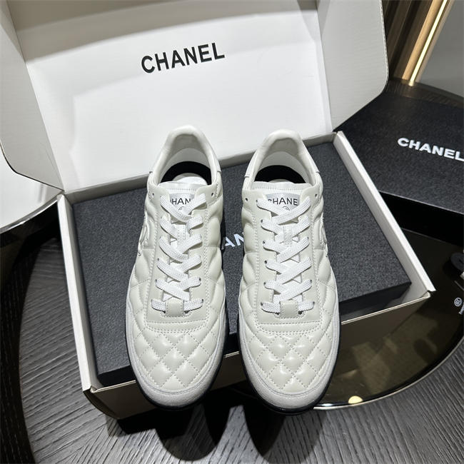 Chanal Sneakers