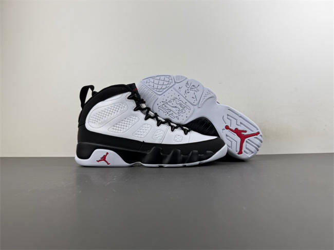 Air Jordan 9 Retro OG