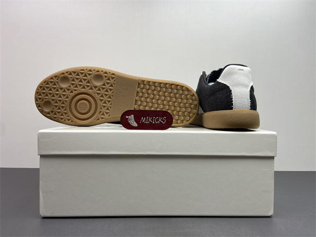 Ma1s0n Marg*e1a Sneaker 111