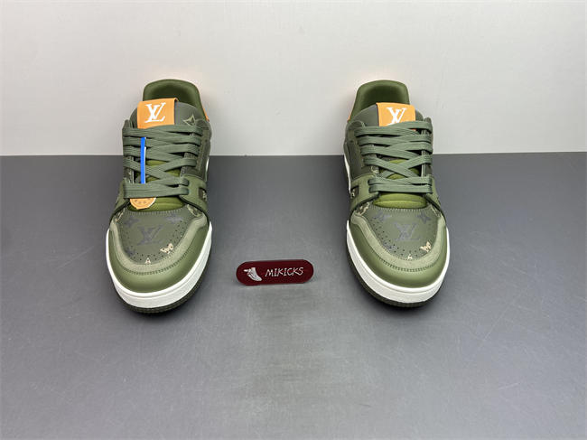 LV Trainer Sneaker
