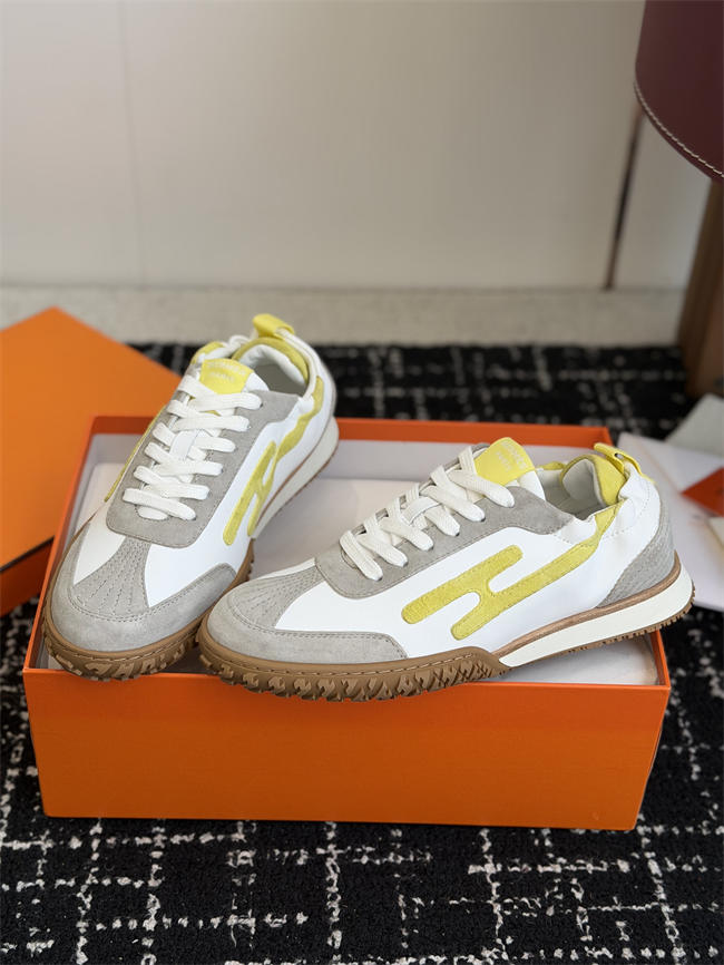 HER MES Sneaker
