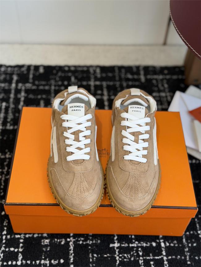 HER MES Sneaker