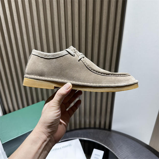 B0tt*ga Ven*ta Sneaker