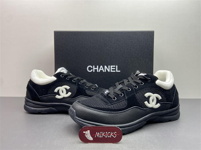 Chanal Sneakers