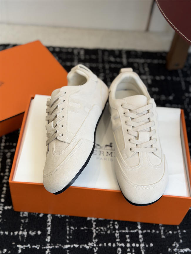 HER MES Sneaker