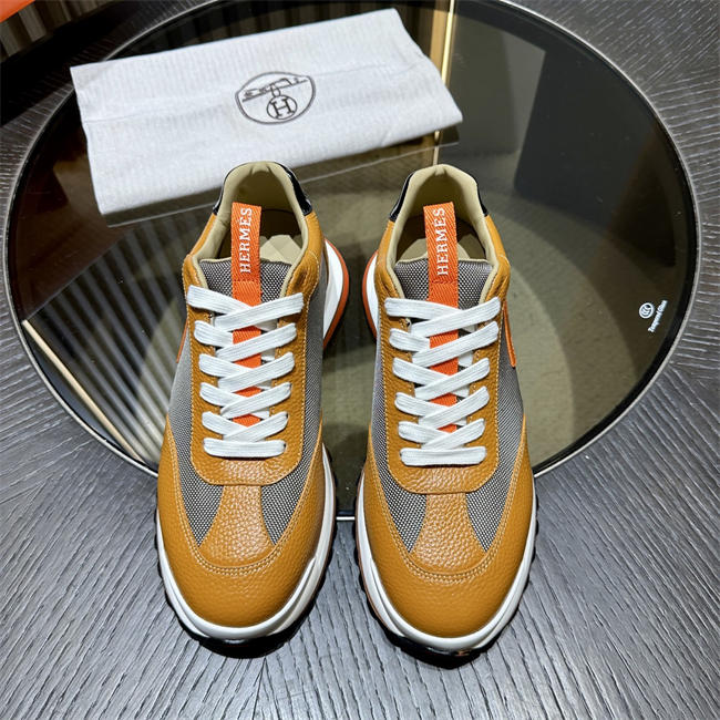 HER MES Sneaker