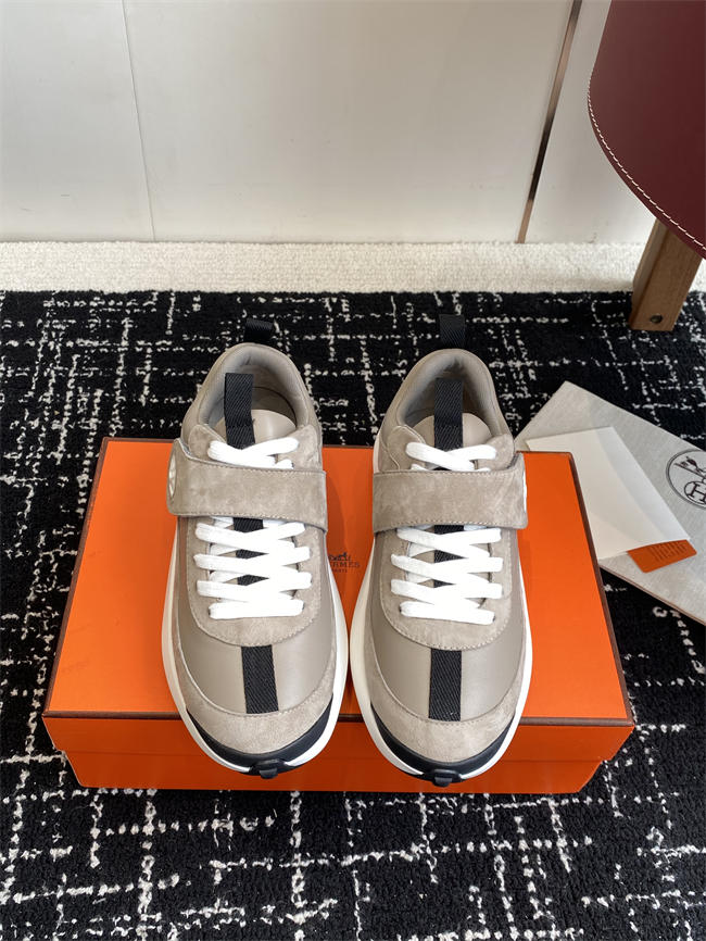 HER MES Sneaker